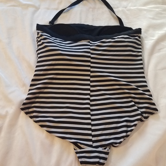 Black/White Swimsuit - Picture 2 of 5